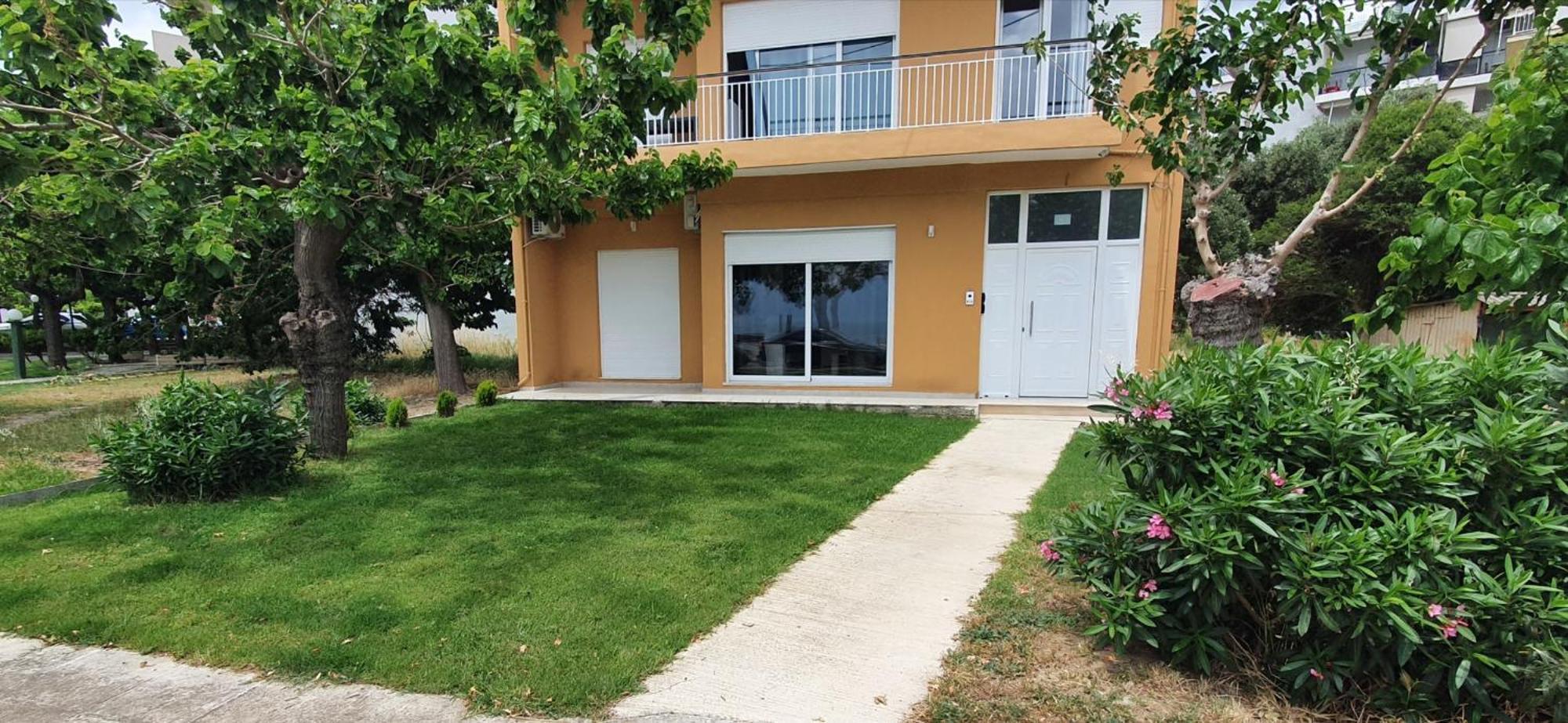Nafpaktos Beach House Sea View Apartment First Floor Bagian luar foto