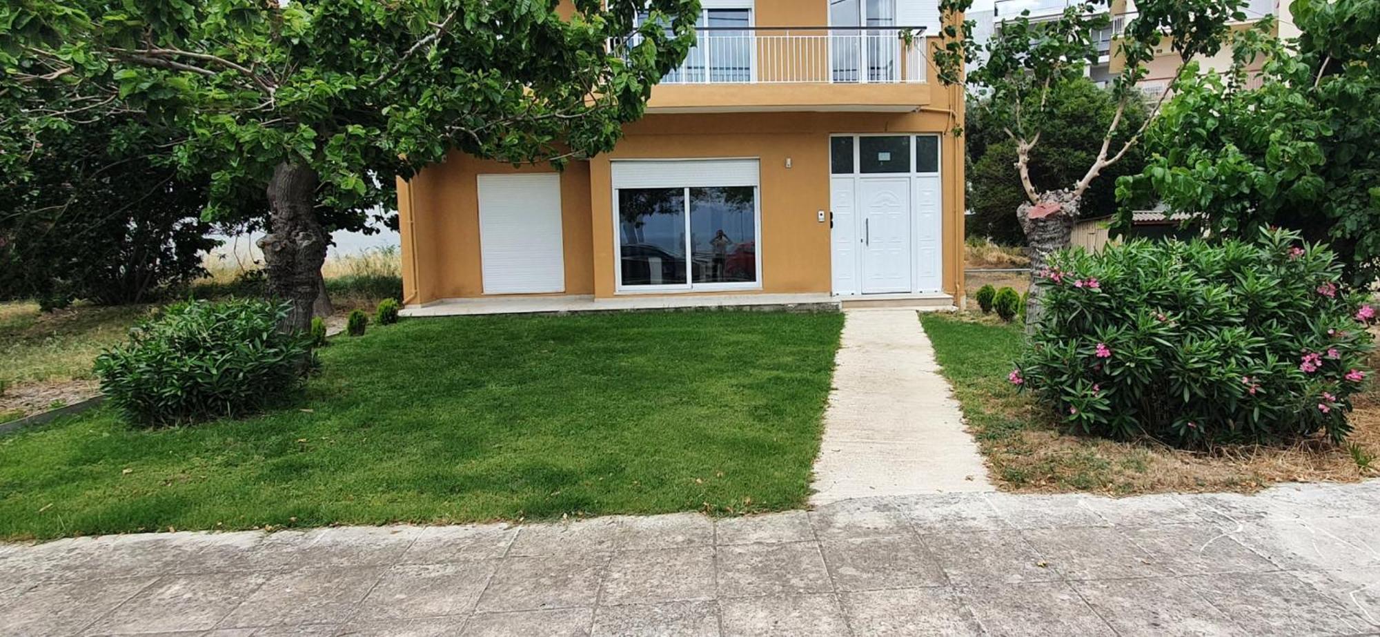 Nafpaktos Beach House Sea View Apartment First Floor Bagian luar foto