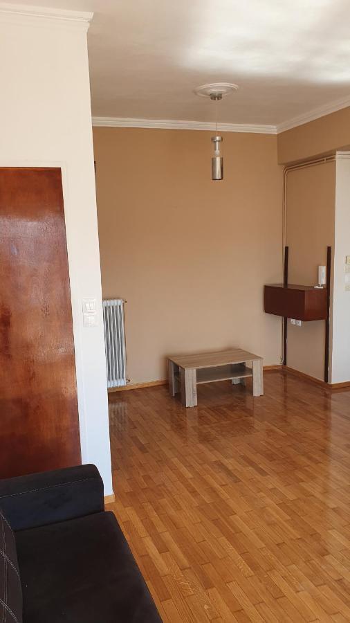Nafpaktos Beach House Sea View Apartment First Floor Bagian luar foto