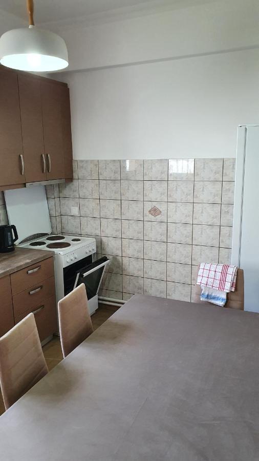 Nafpaktos Beach House Sea View Apartment First Floor Bagian luar foto
